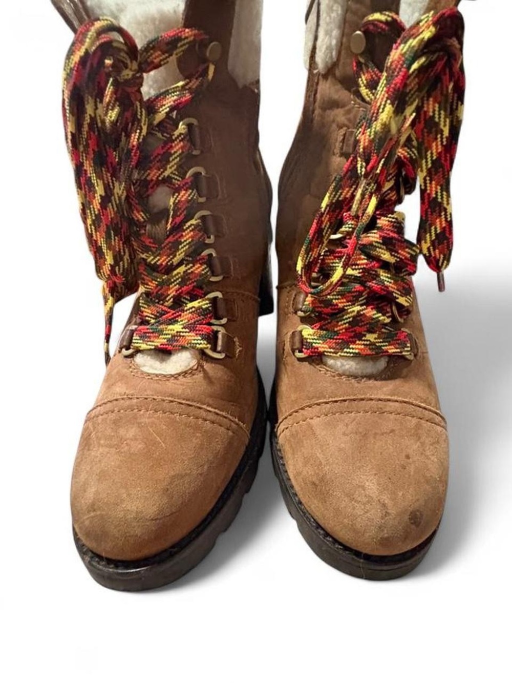 Vintage Frye suede heel lug sole boots with shearling interior - Picture 2 of 7